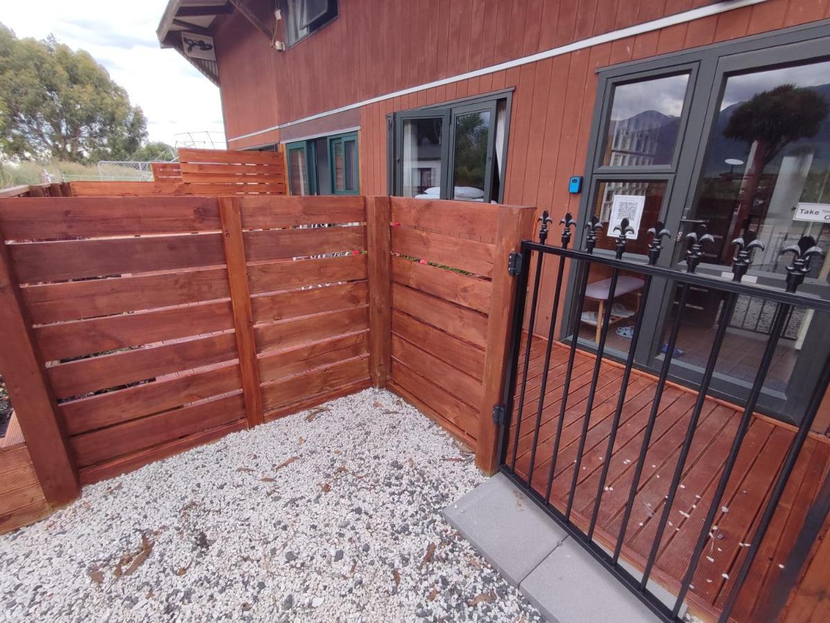 Waikoura Springs Bed and Breakfast Kaikoura Esterno foto