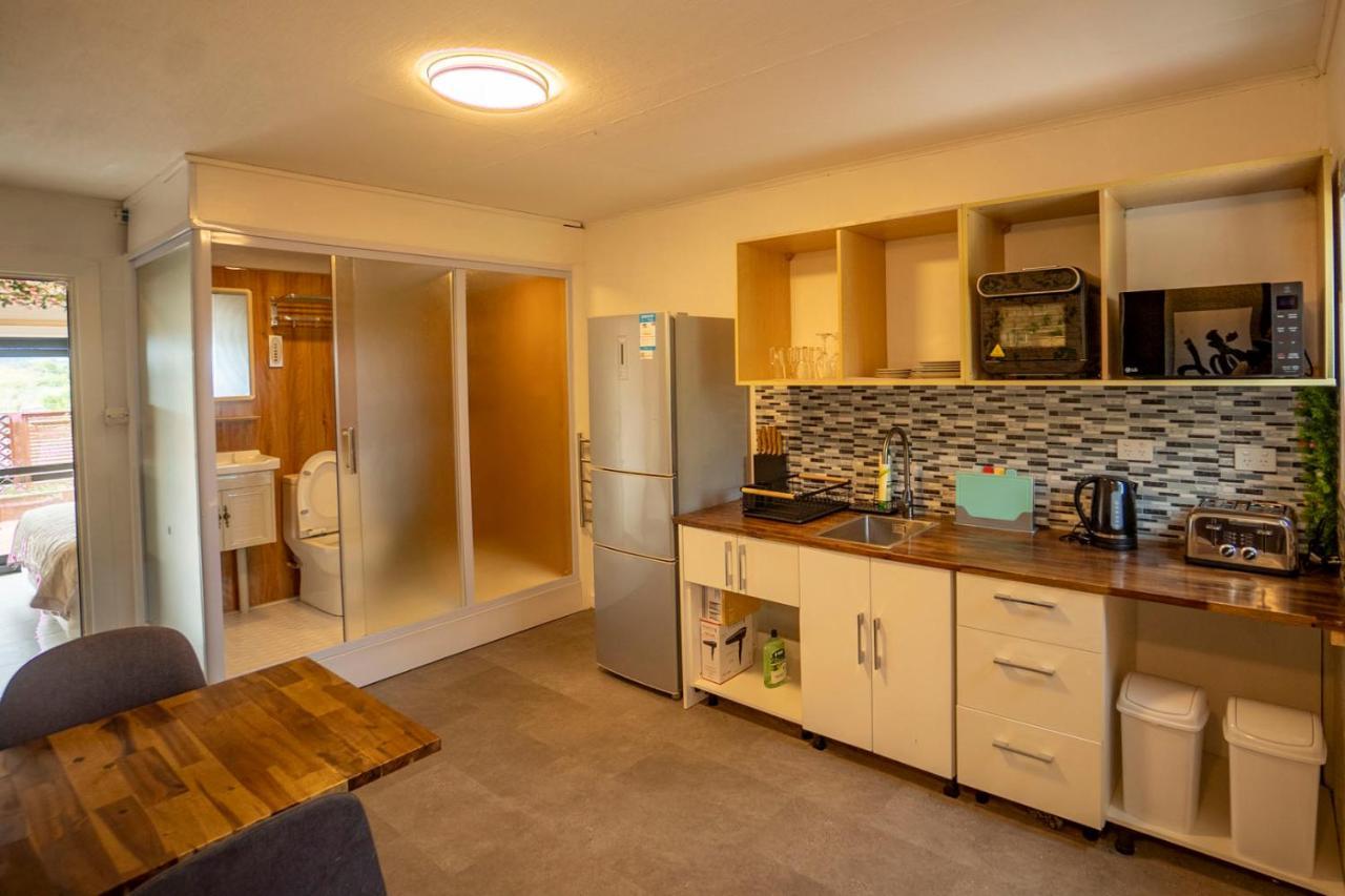 Waikoura Springs Bed and Breakfast Kaikoura Esterno foto